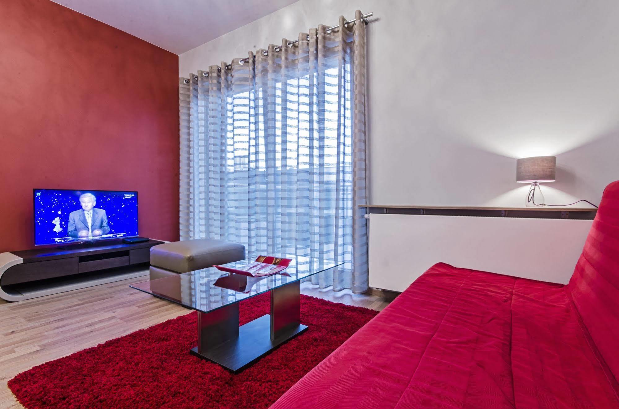 Angel City Center Krakow Aparthotel Экстерьер фото